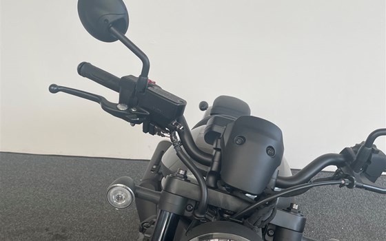 Neufahrzeug Honda CMX1100 Rebel - Bild 7 Neufahrzeug Honda CMX1100 Rebel - Bild 7