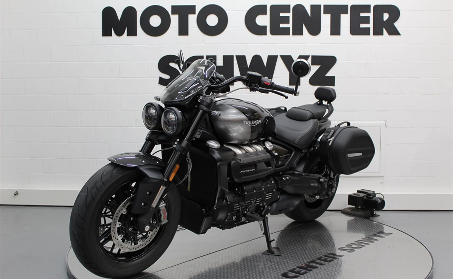 Angebot Triumph Rocket 3 GT Triple Black Bild 4: Angebot Triumph Rocket 3 GT Triple Black