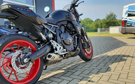 Neufahrzeug Suzuki GSX-8TT - Bild 8