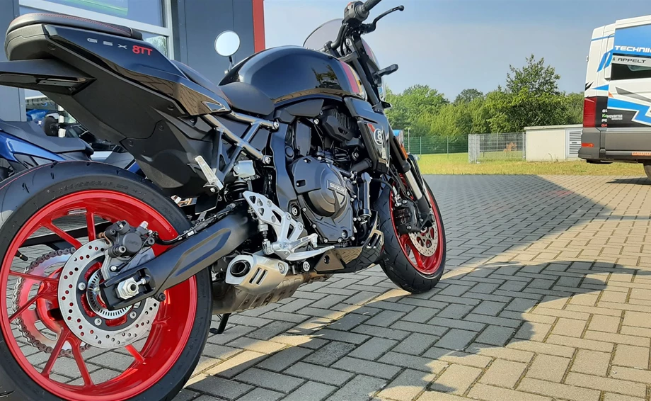 Angebot Suzuki GSX-8TT Bild 8: Angebot Suzuki GSX-8TT