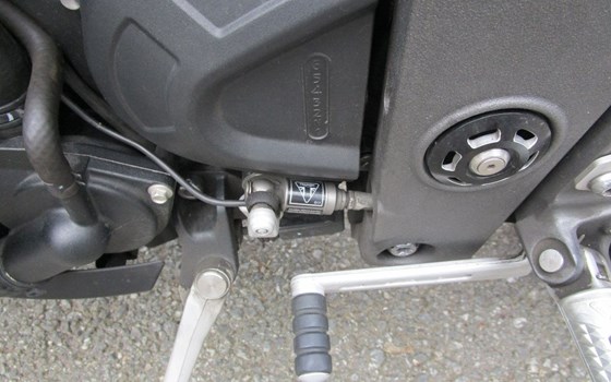 Gebrauchtmotorrad Triumph Speed Triple RS - Bild 10