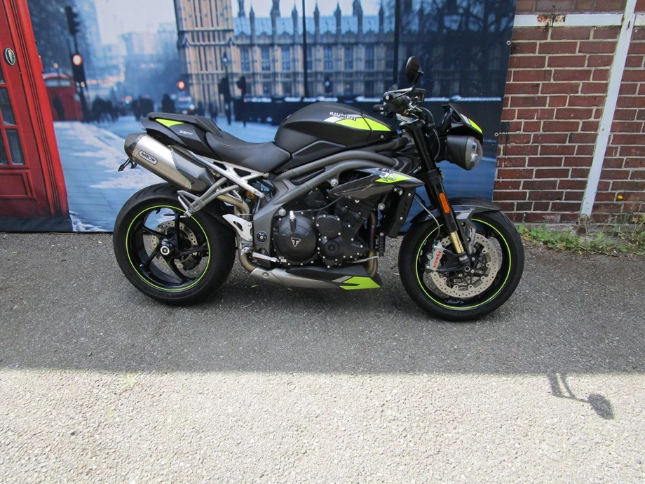 Angebot Triumph Speed Triple RS Bild 2: Angebot Triumph Speed Triple RS