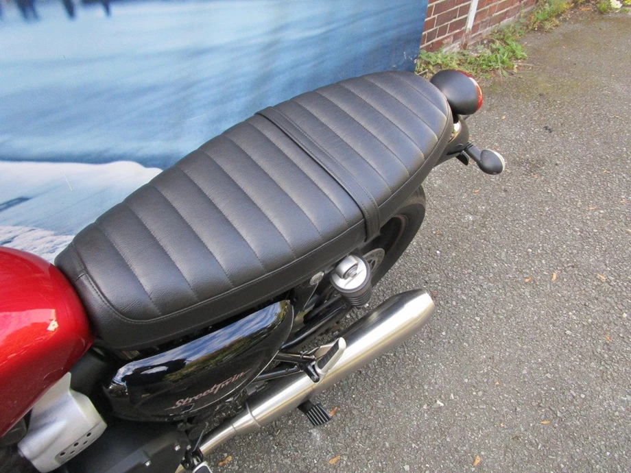 Angebot Triumph Street Twin Bild 9: Angebot Triumph Street Twin