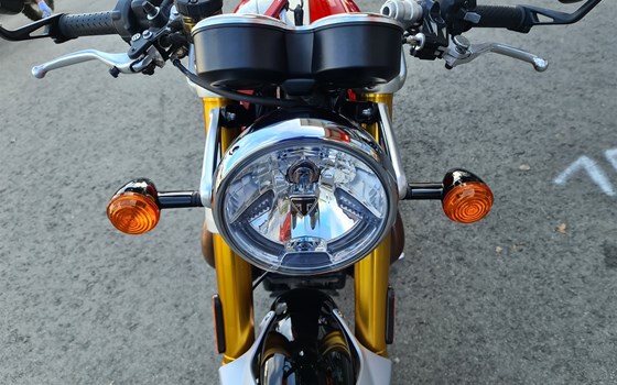 Gebrauchtmotorrad Triumph Thruxton 1200R - Bild 9 Gebrauchtmotorrad Triumph Thruxton 1200R - Bild 9