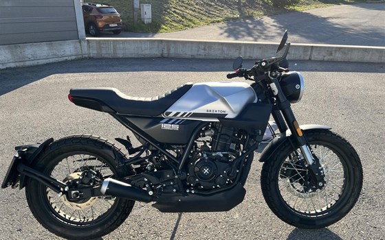 Gebrauchtmotorrad Brixton Crossfire 125 - Bild 1 Gebrauchtmotorrad Brixton Crossfire 125 - Bild 1