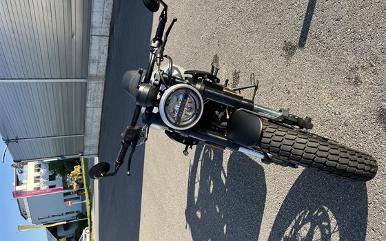 Gebrauchtmotorrad Brixton Crossfire 125 - Bild 2 Gebrauchtmotorrad Brixton Crossfire 125 - Bild 2