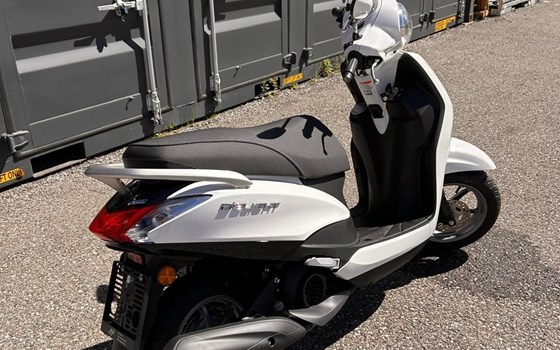 Neufahrzeug Yamaha D'elight - Bild 12 Neufahrzeug Yamaha D'elight - Bild 12