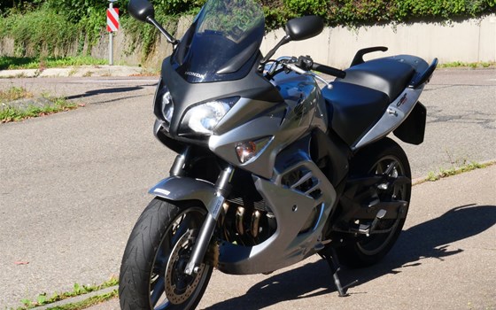 Gebrauchtmotorrad Honda CBF 600 - Bild 6