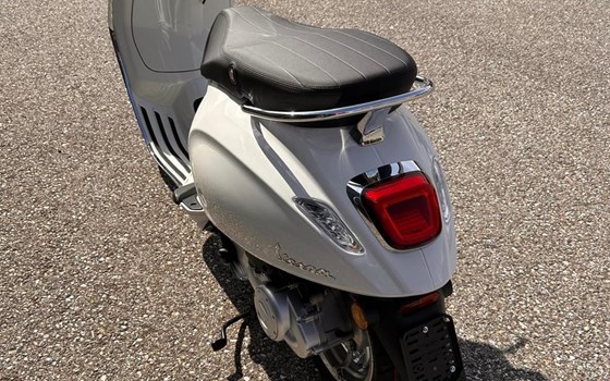 Neufahrzeug Vespa Primavera 50 - Bild 9 Neufahrzeug Vespa Primavera 50 - Bild 9