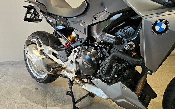 Gebrauchtmotorrad BMW F 900 R - Bild 4 Gebrauchtmotorrad BMW F 900 R - Bild 4