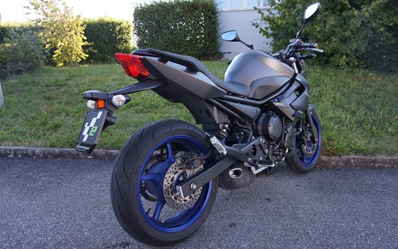 Motorrad Occasion Yamaha XJ6 - Bild 4