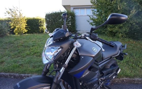 Motorrad Occasion Yamaha XJ6 - Bild 5
