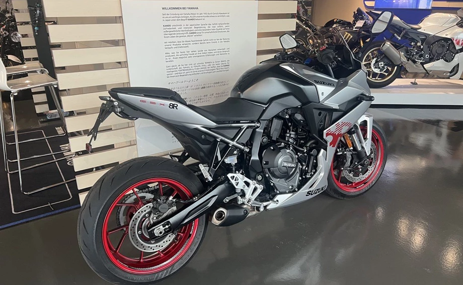 Angebot Suzuki GSX-8R Bild 3: Angebot Suzuki GSX-8R