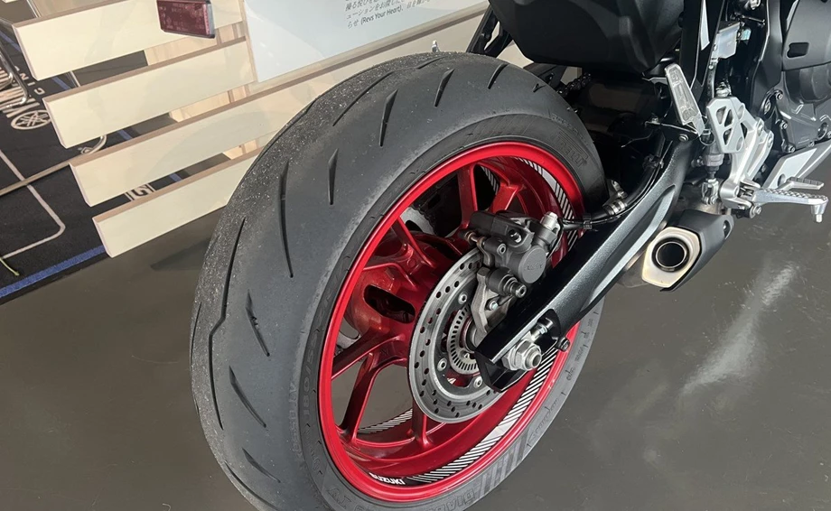 Angebot Suzuki GSX-8R Bild 4: Angebot Suzuki GSX-8R