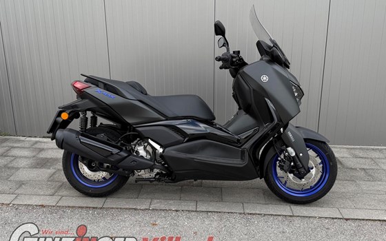 Gebrauchtmotorrad Yamaha XMAX 300 - Bild 3 Gebrauchtmotorrad Yamaha XMAX 300 - Bild 3