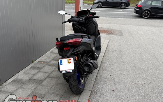 Gebrauchtmotorrad Yamaha XMAX 300 - Bild 5 Gebrauchtmotorrad Yamaha XMAX 300 - Bild 5