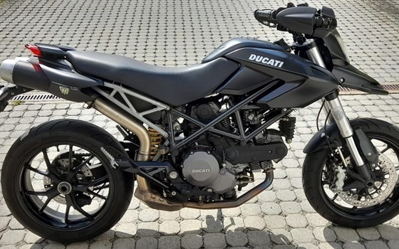 Gebrauchtmotorrad Ducati Hypermotard 796 - Bild 3 Gebrauchtmotorrad Ducati Hypermotard 796 - Bild 3
