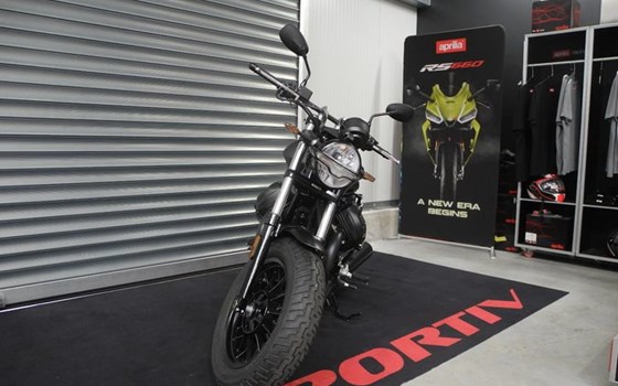 Neufahrzeug Moto Guzzi V9 Bobber - Bild 3