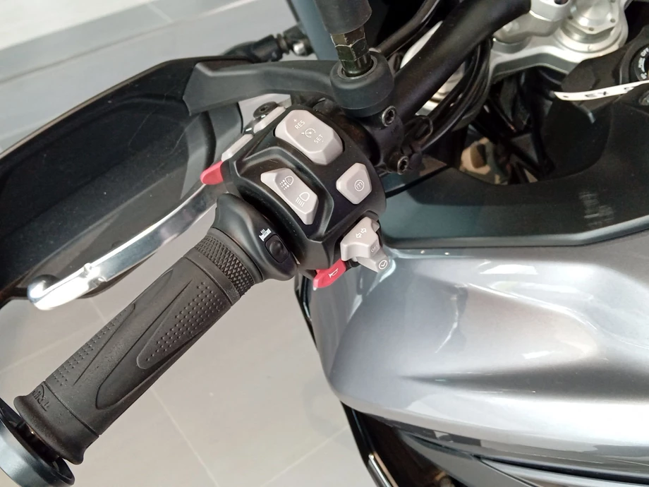 Angebot Triumph Tiger 900 GT Pro Bild 10: Angebot Triumph Tiger 900 GT Pro