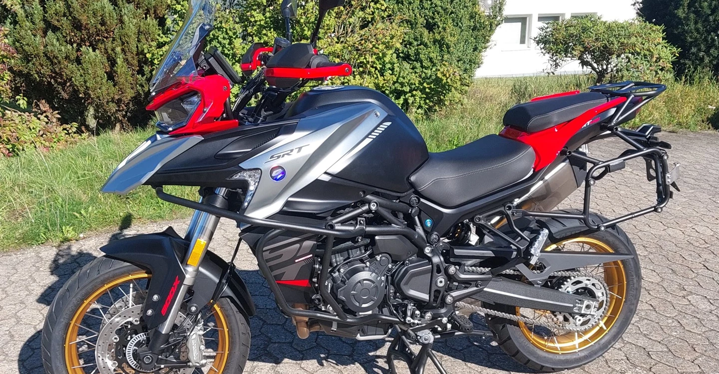 Zum Vergrößern bitte anklicken! Angebot QJ Motor SRT 900 SX