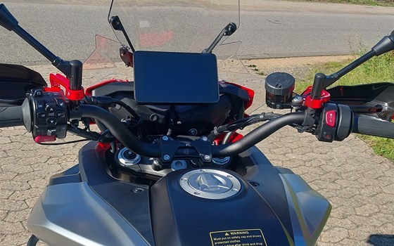 Neufahrzeug QJ Motor SRT 900 SX - Bild 10