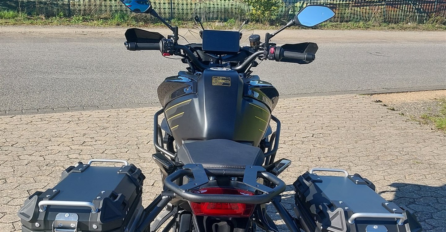 Zum Vergrößern bitte anklicken! Angebot QJ Motor SRT 900 SX