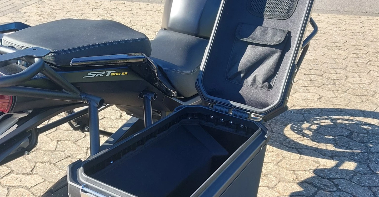 Zum Vergrößern bitte anklicken! Angebot QJ Motor SRT 900 SX