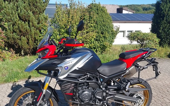 Neufahrzeug QJ Motor SRT 900 SX - Bild 3