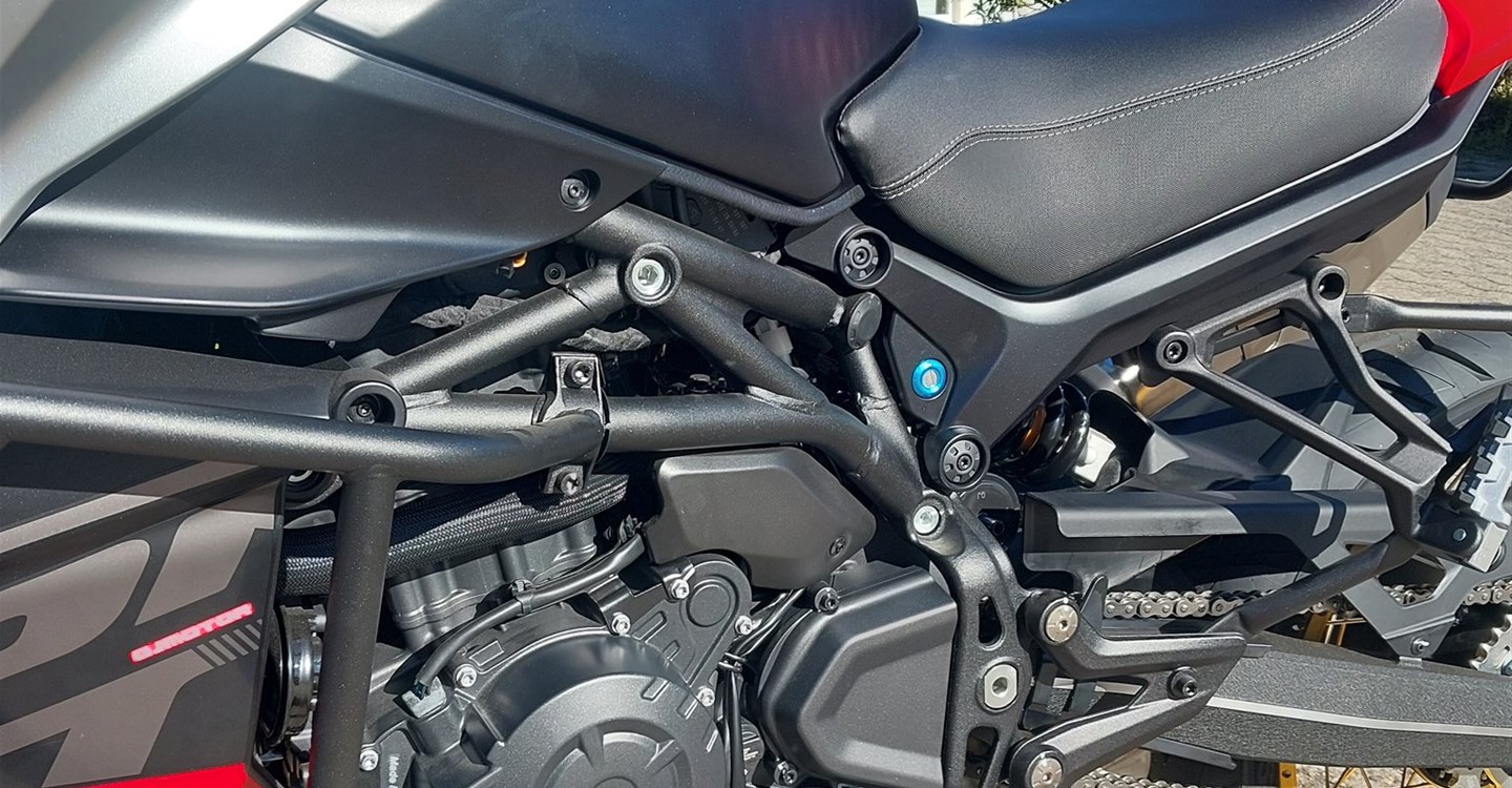 Zum Vergrößern bitte anklicken! Angebot QJ Motor SRT 900 SX