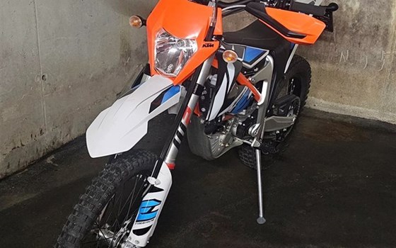 Gebrauchtmotorrad KTM Freeride E-XC - Bild 2 Gebrauchtmotorrad KTM Freeride E-XC - Bild 2