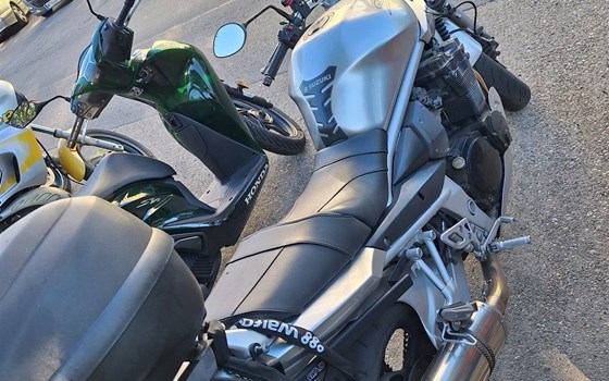 Gebrauchtmotorrad Suzuki Bandit 650 - Bild 3 Gebrauchtmotorrad Suzuki Bandit 650 - Bild 3