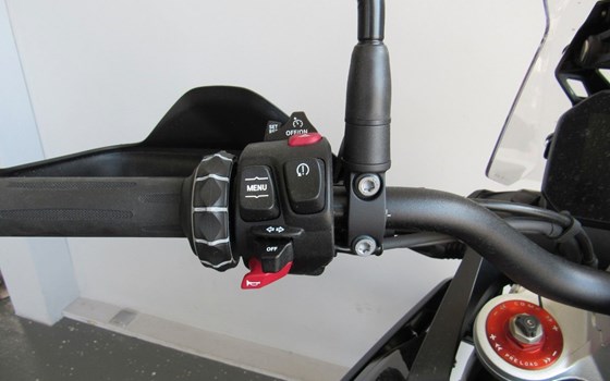 Gebrauchtmotorrad BMW F 900 GS - Bild 9