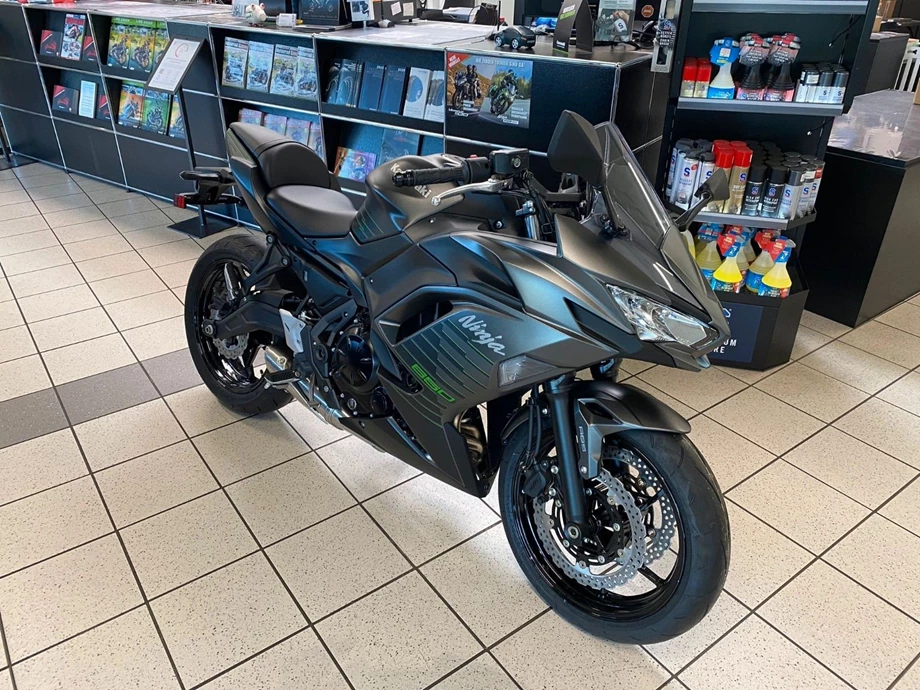 Angebot Kawasaki Ninja 650 Bild 5: Angebot Kawasaki Ninja 650