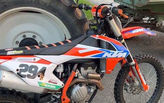 Gebrauchtmotorrad KTM 250 SX-F - Bild 3 Gebrauchtmotorrad KTM 250 SX-F - Bild 3