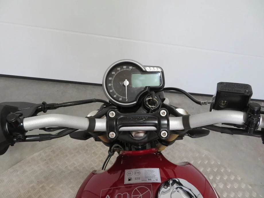 Angebot Triumph Speed 400 Bild 9: Angebot Triumph Speed 400