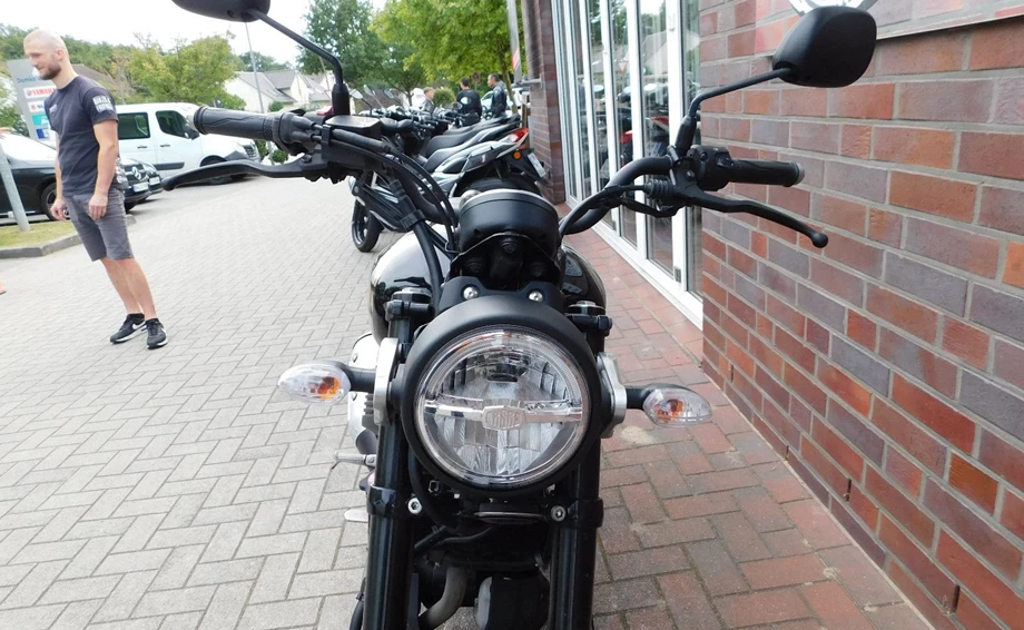 Angebot Yamaha XSR125 Legacy Bild 6: Angebot Yamaha XSR125 Legacy