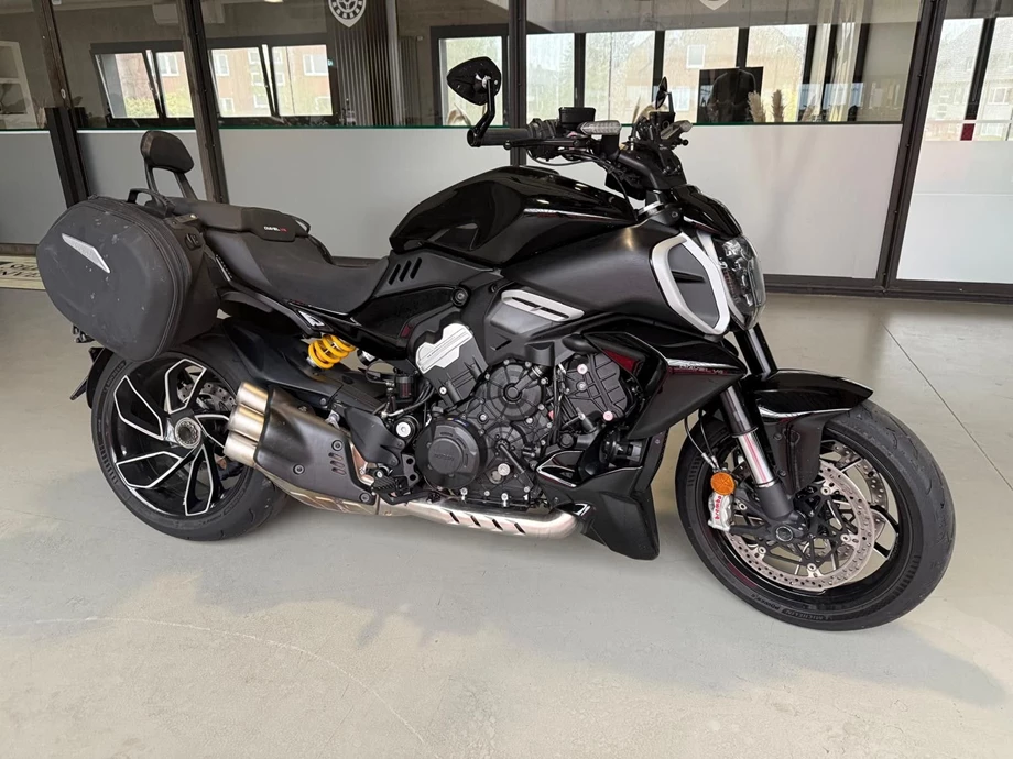 Angebot Ducati Diavel V4 Bild 1: Angebot Ducati Diavel V4
