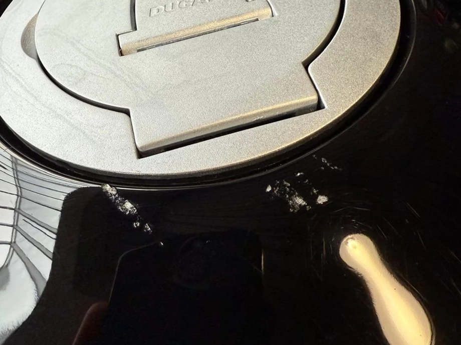 Angebot Ducati Diavel V4 Bild 10: Angebot Ducati Diavel V4