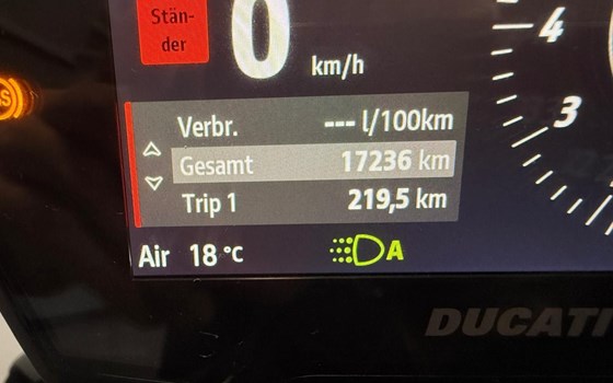 Gebrauchtmotorrad Ducati Diavel V4 - Bild 9