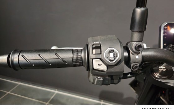 Gebrauchtmotorrad Honda CB750 Hornet - Bild 4