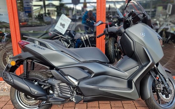 Gebrauchtmotorrad Yamaha XMAX 125 Tech MAX - Bild 2