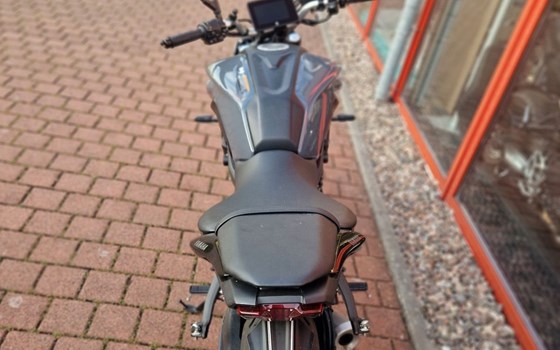 Gebrauchtmotorrad Yamaha MT-07 - Bild 4