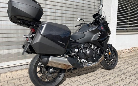 Gebrauchtmotorrad Honda NT1100 - Bild 3