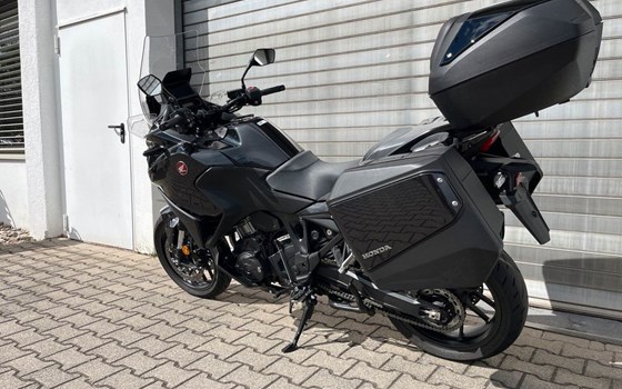 Gebrauchtmotorrad Honda NT1100 - Bild 6