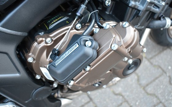 Gebrauchtmotorrad Honda CB650R E-Clutch - Bild 6