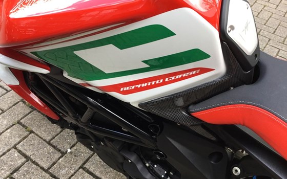 Gebrauchtmotorrad MV Agusta Dragster 800 RC SCS - Bild 14