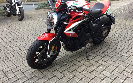 Gebrauchtmotorrad MV Agusta Dragster 800 RC SCS - Bild 6