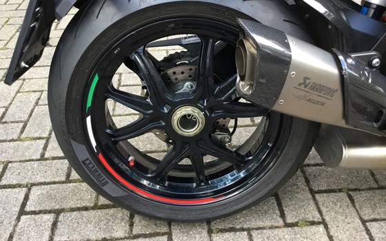 Gebrauchtmotorrad MV Agusta Dragster 800 RC SCS - Bild 9