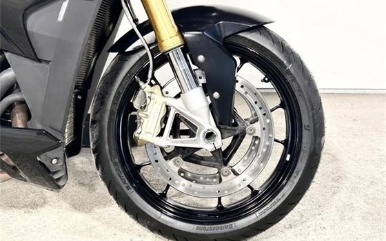 Gebrauchtmotorrad BMW S 1000 R - Bild 14