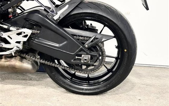 Gebrauchtmotorrad BMW S 1000 R - Bild 5 Gebrauchtmotorrad BMW S 1000 R - Bild 5